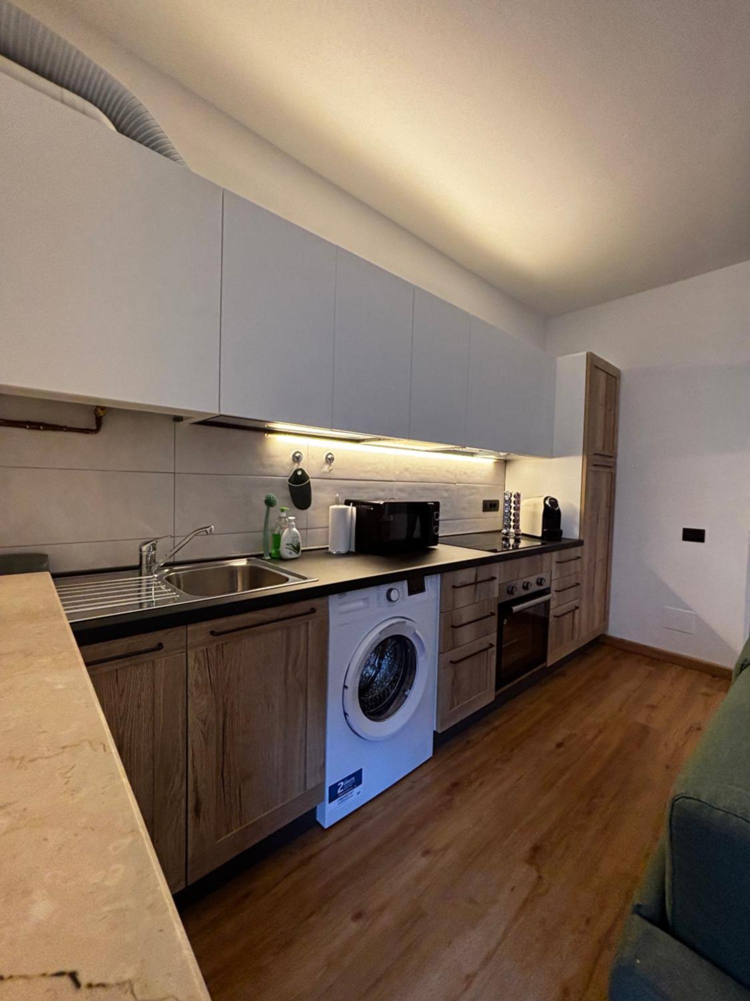 La Casa Di Pietro Apartment *